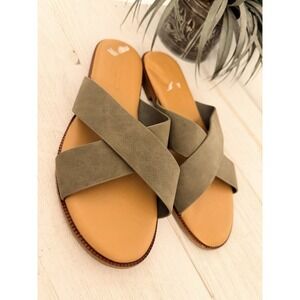 Cynthia Rowley Slip On Flats Sz 8.5 Sandals Criss Cross Olive Green Libra Slides